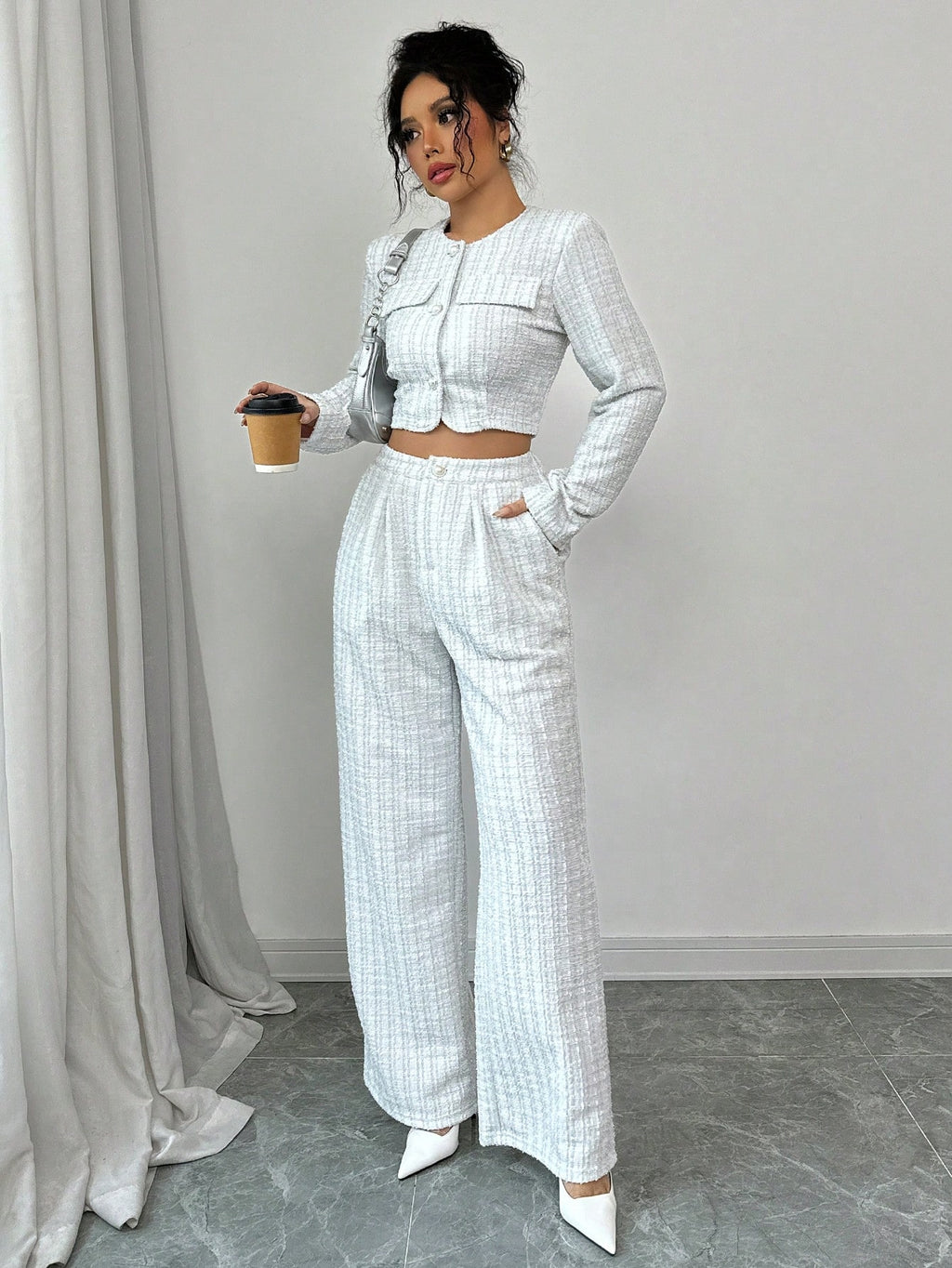 Spring And Autumn Long-sleeve Short-pants Suit, Tweed Short Jacket With Pearl Buttons, Elegant Round Neck Pearl Button Textured Jacket And Long Pants, Suitable For Commuting, Leisure, Dating, And Vaca