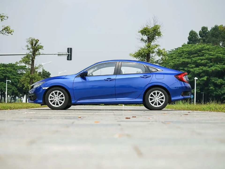 Honda Civic 180 Sedan - Tian Cheng Edition | Reliable Compact Car