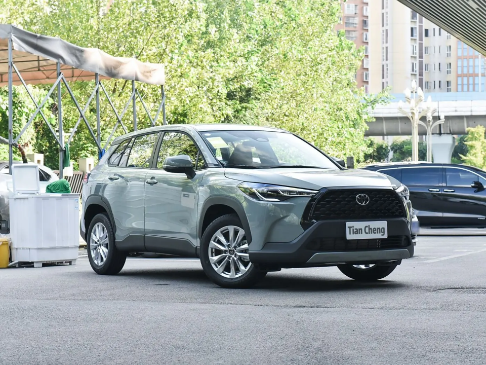 Toyota Compact SUV - Premium Crossover Vehicle