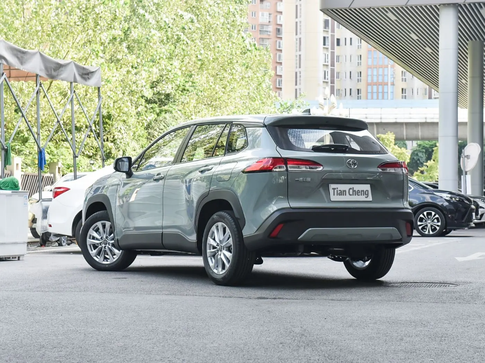 Toyota Compact SUV - Premium Crossover Vehicle