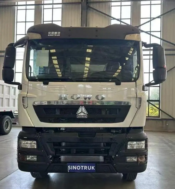 HOWO SINOTRUK 6x4 Heavy Duty Dump Truck - 25 Ton Tipper