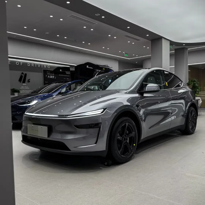 Premium Electric SUV - Modern Smart EV with Advanced Tech & Long Range Battery