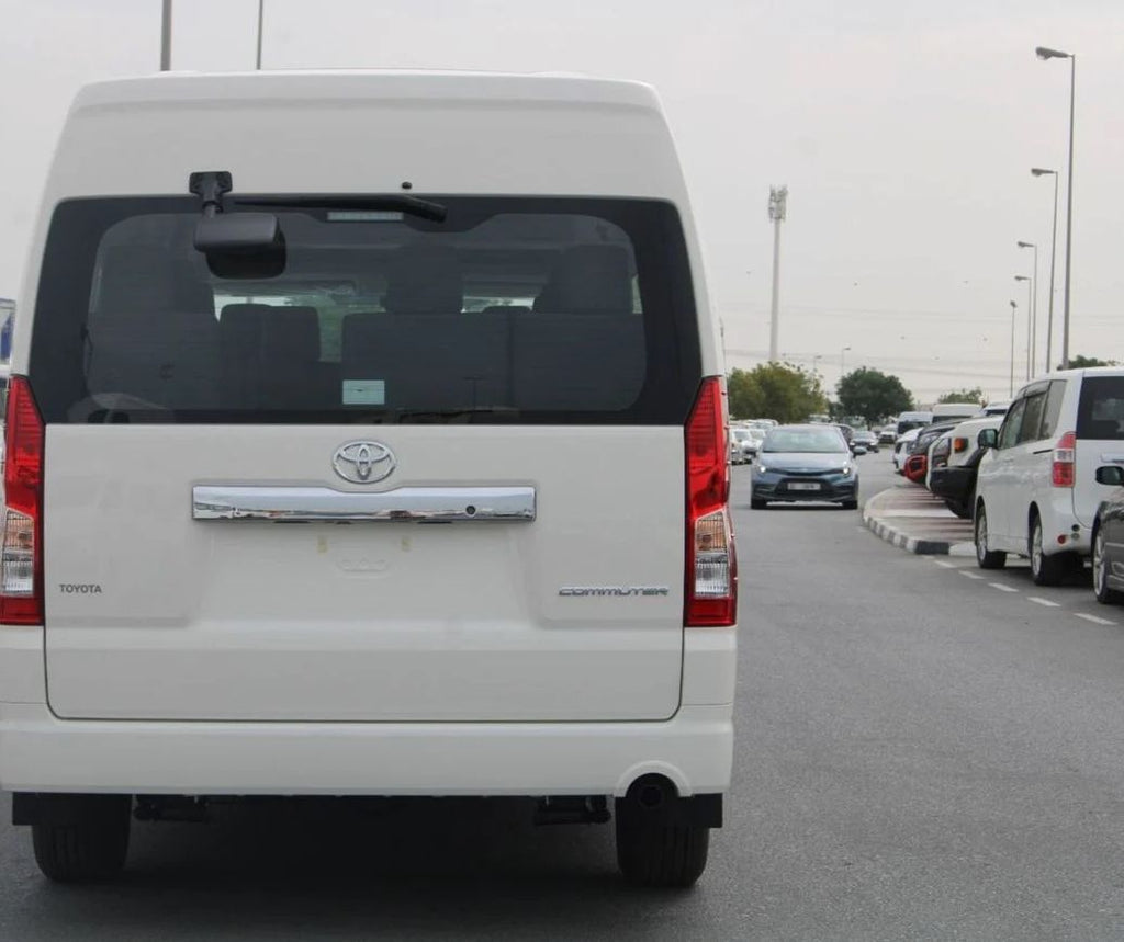 Toyota Hiace - White 9+ Seater Van