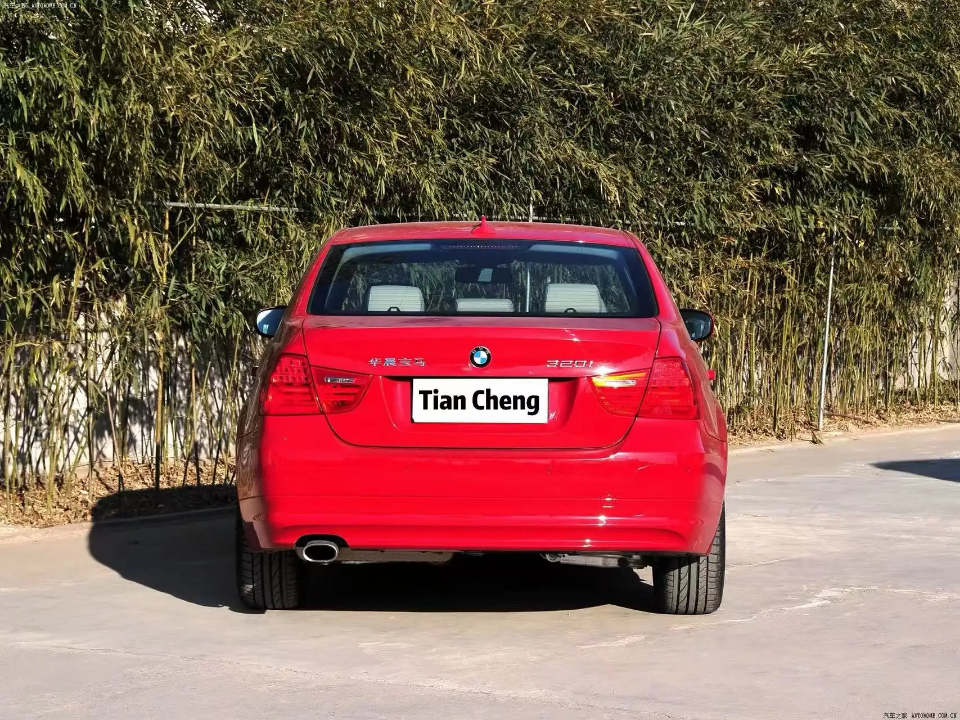 BMW 320Li Sedan - Premium Long Wheelbase Luxury Sedan with Free Parts & Support