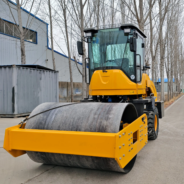 Heavy Duty Single Drum Road Roller Compactor - 3 Ton Vibratory Soil Compaction Equipment