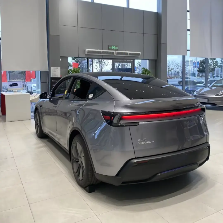 Premium Electric SUV - Modern Smart EV with Advanced Tech & Long Range Battery