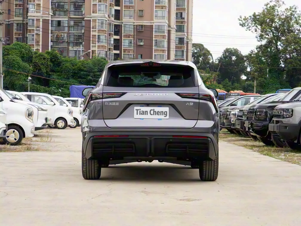 Jetour SUV - Premium Crossover Vehicle | Tian Cheng