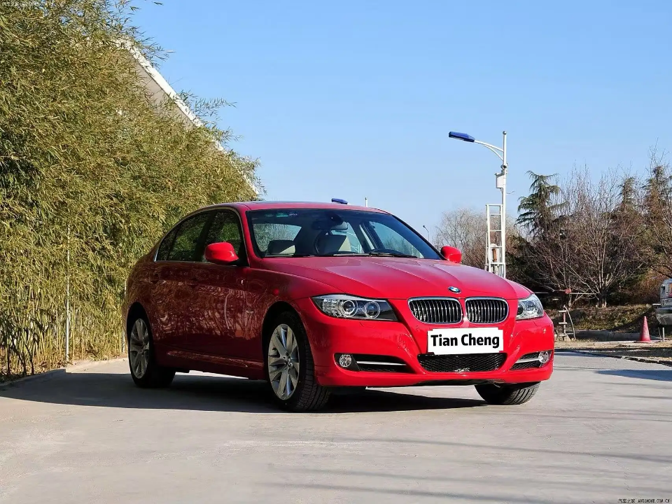 BMW 320Li Sedan - Premium Long Wheelbase Luxury Sedan with Free Parts & Support