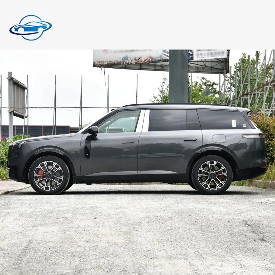 Premium Luxury SUV - Two-Tone Silver Black | 7-Seater Executive Crossover Jamaica