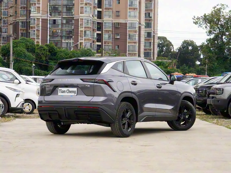 Jetour SUV - Premium Crossover Vehicle | Tian Cheng